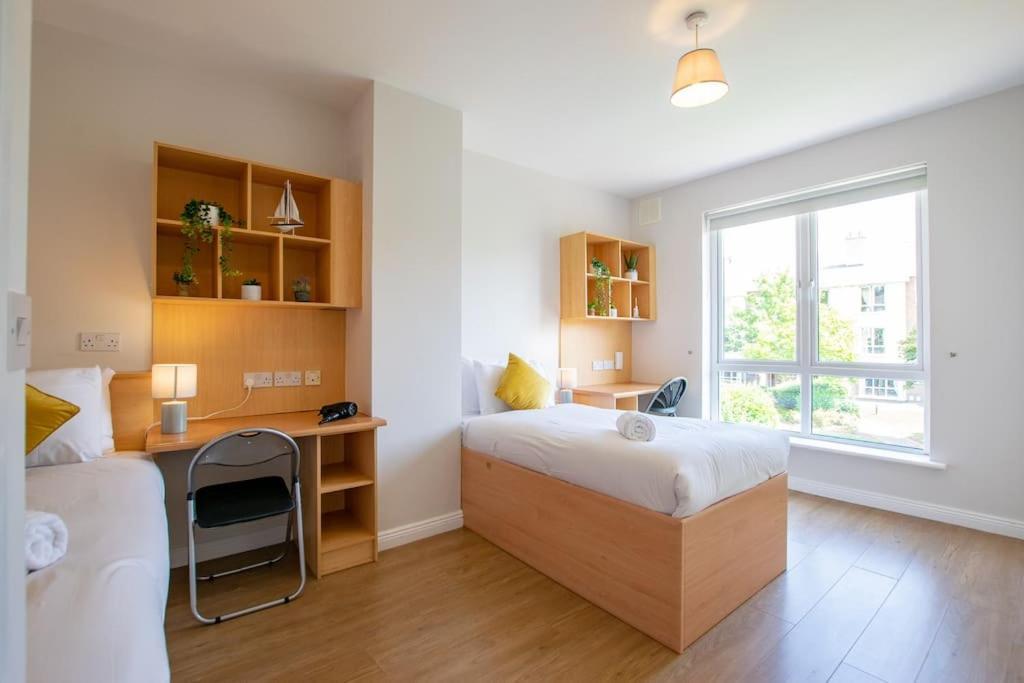 103 - The Townhouse At Gort Na Coiribe By Shortstays Galway Exterior photo