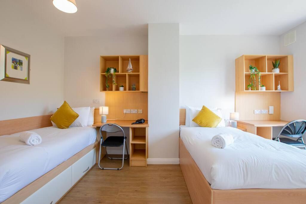 103 - The Townhouse At Gort Na Coiribe By Shortstays Galway Exterior photo