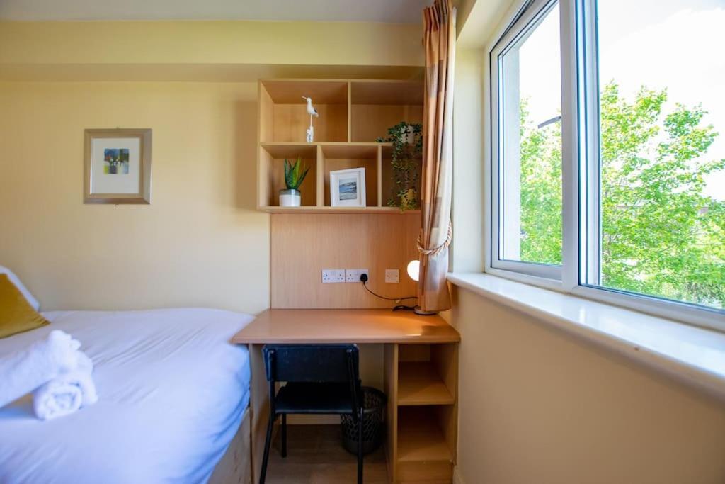 103 - The Townhouse At Gort Na Coiribe By Shortstays Galway Exterior photo
